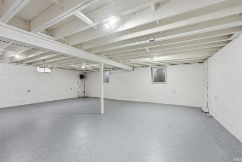 10335 Wayne Trace Fort Wayne IN 46816