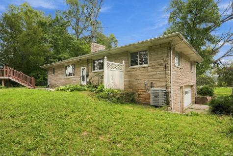 10335 Wayne Trace Fort Wayne IN 46816