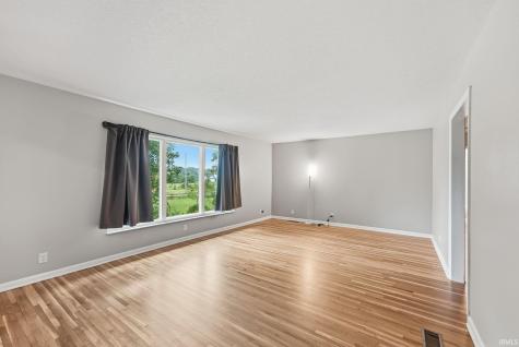 10335 Wayne Trace Fort Wayne IN 46816