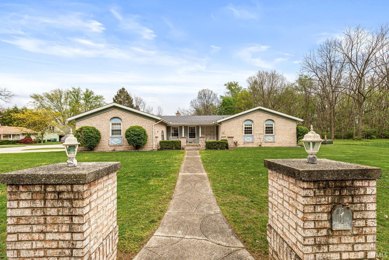 404 Terry Lane Mishawaka IN 46544