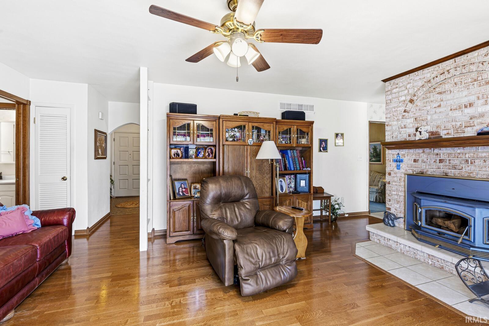 404 Terry Lane Mishawaka IN 46544