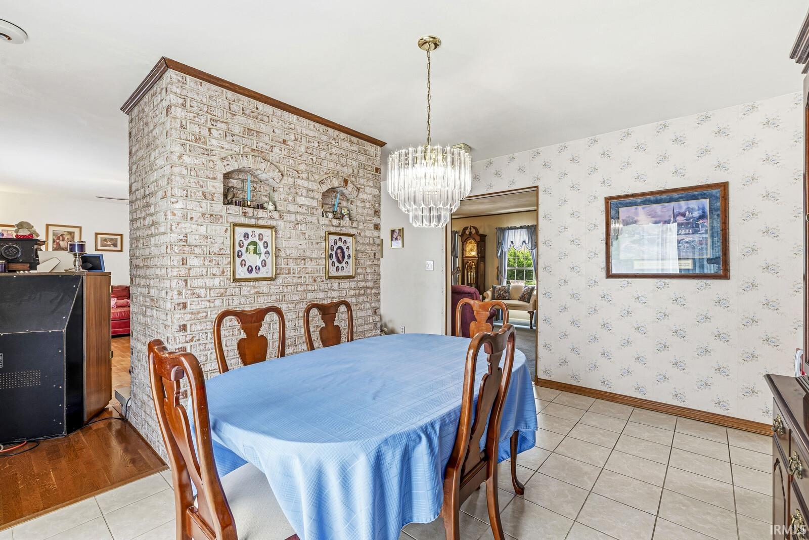 404 Terry Lane Mishawaka IN 46544