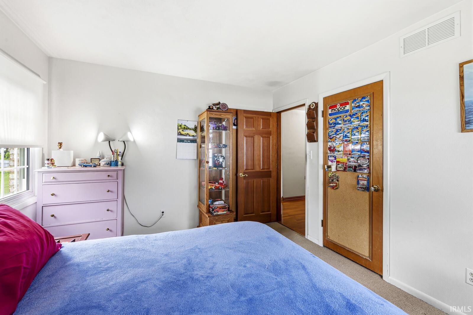 404 Terry Lane Mishawaka IN 46544