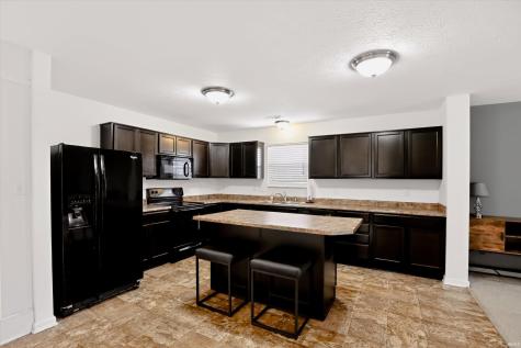 1102 W Limestone Way Fortville IN 46040