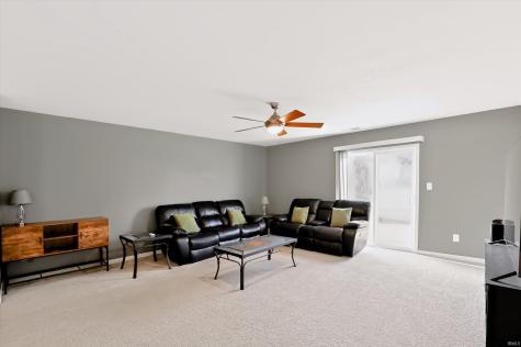 1102 W Limestone Way Fortville IN 46040