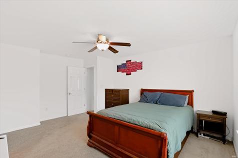 1102 W Limestone Way Fortville IN 46040