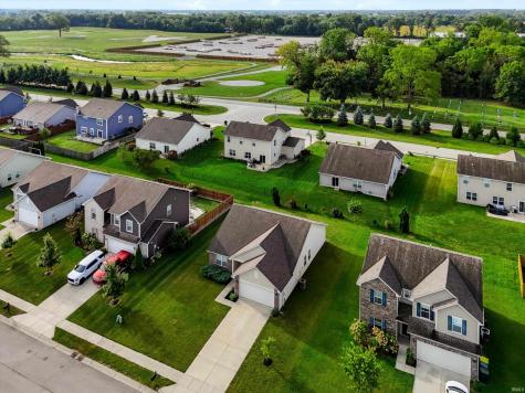 1102 W Limestone Way Fortville IN 46040