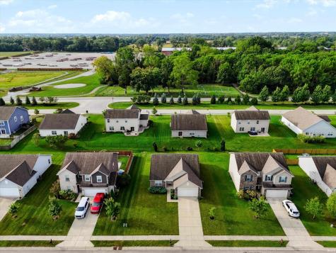 1102 W Limestone Way Fortville IN 46040