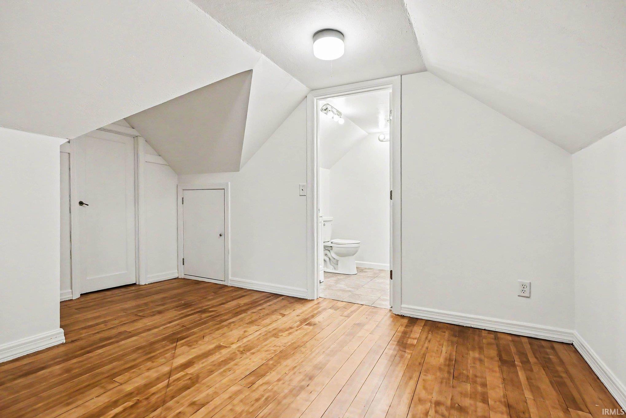 54202 27th Street South Bend IN 46635