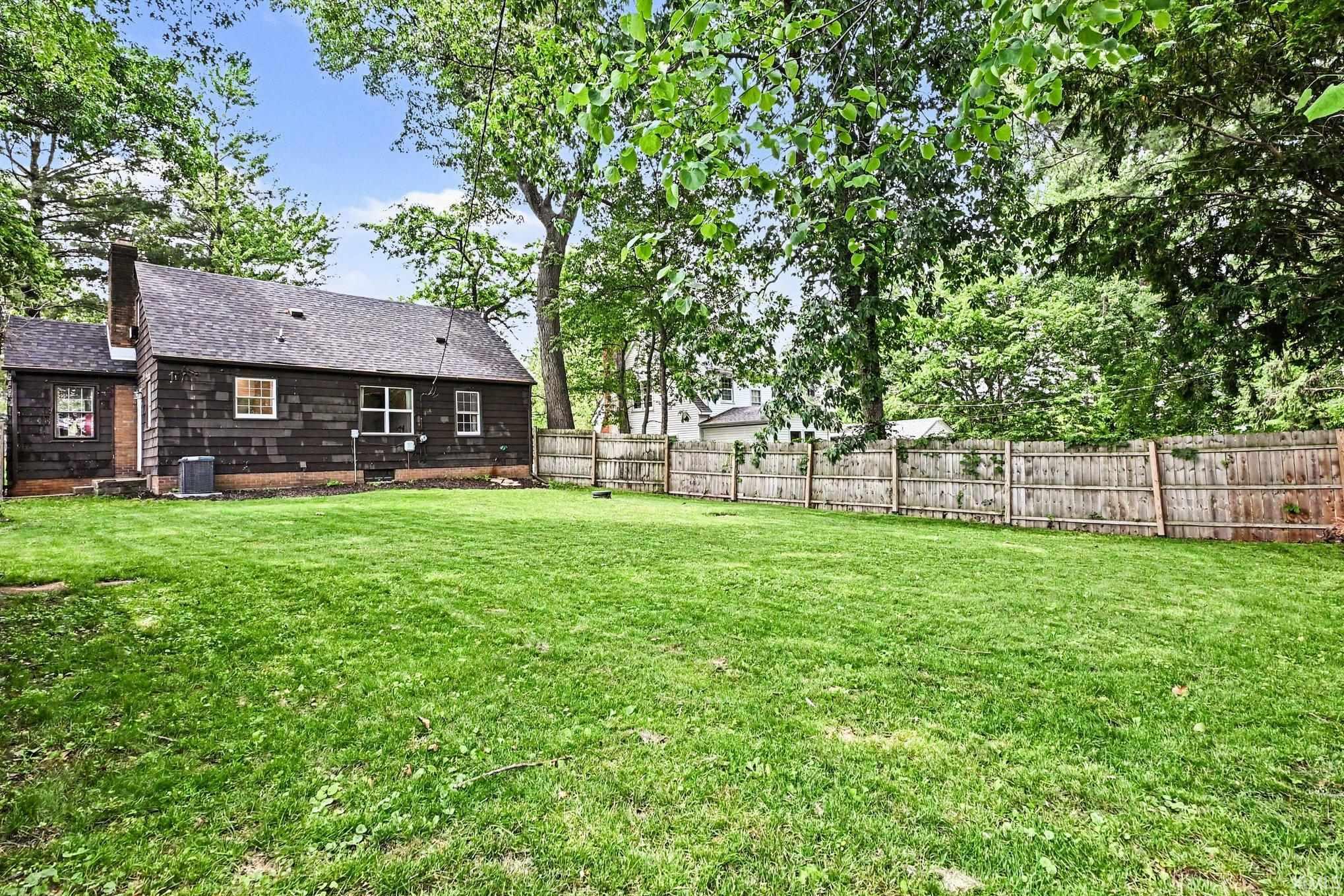 54202 27th Street South Bend IN 46635