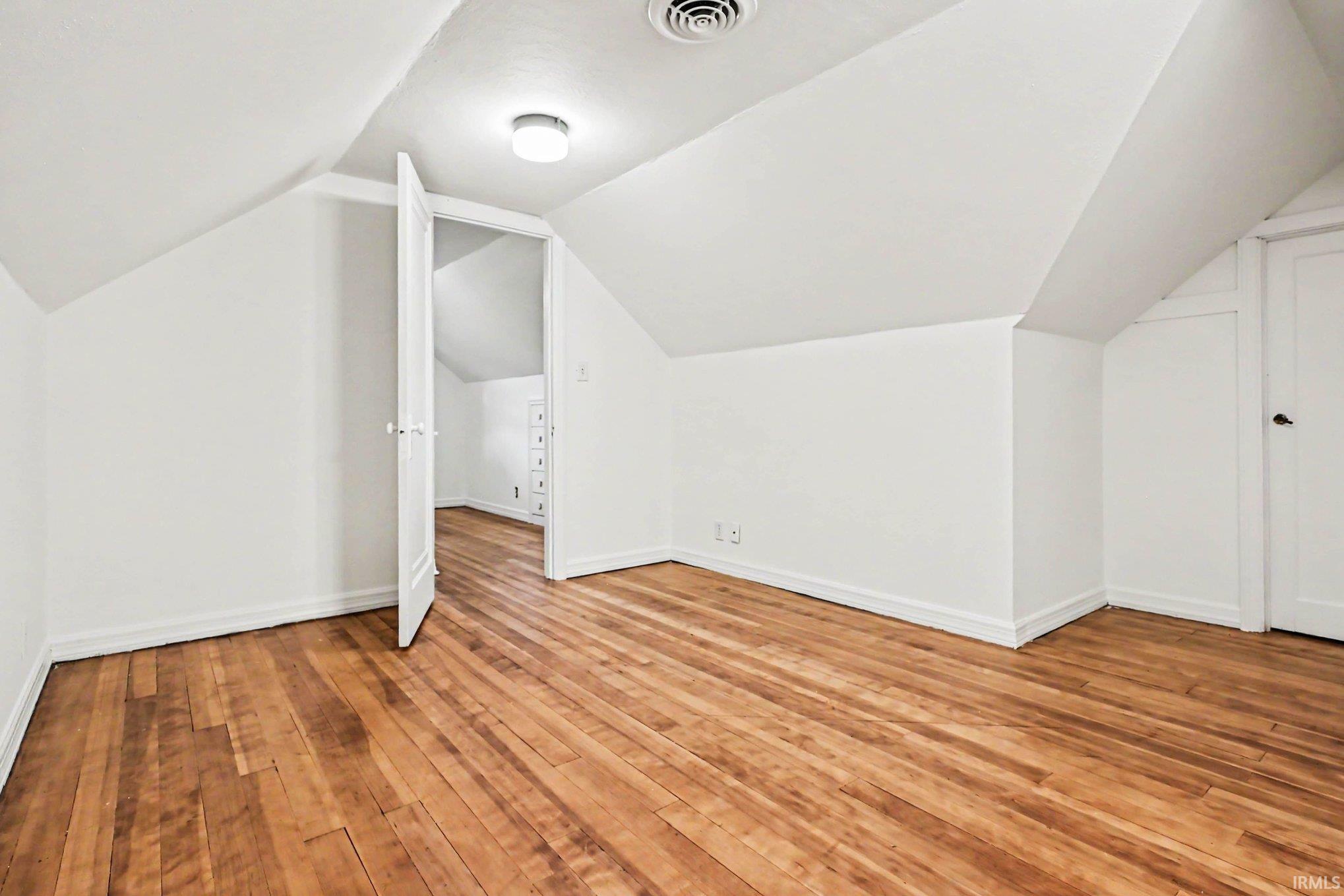 54202 27th Street South Bend IN 46635