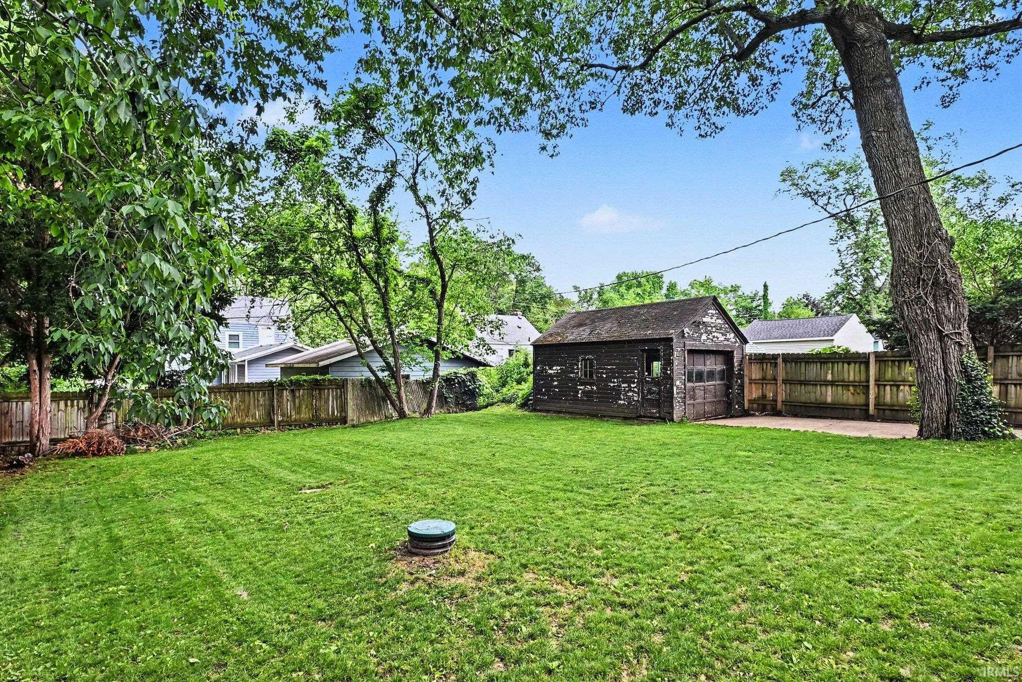 54202 27th Street South Bend IN 46635