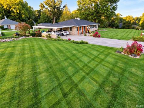 3021 Manor Drive Vincennes IN 47591