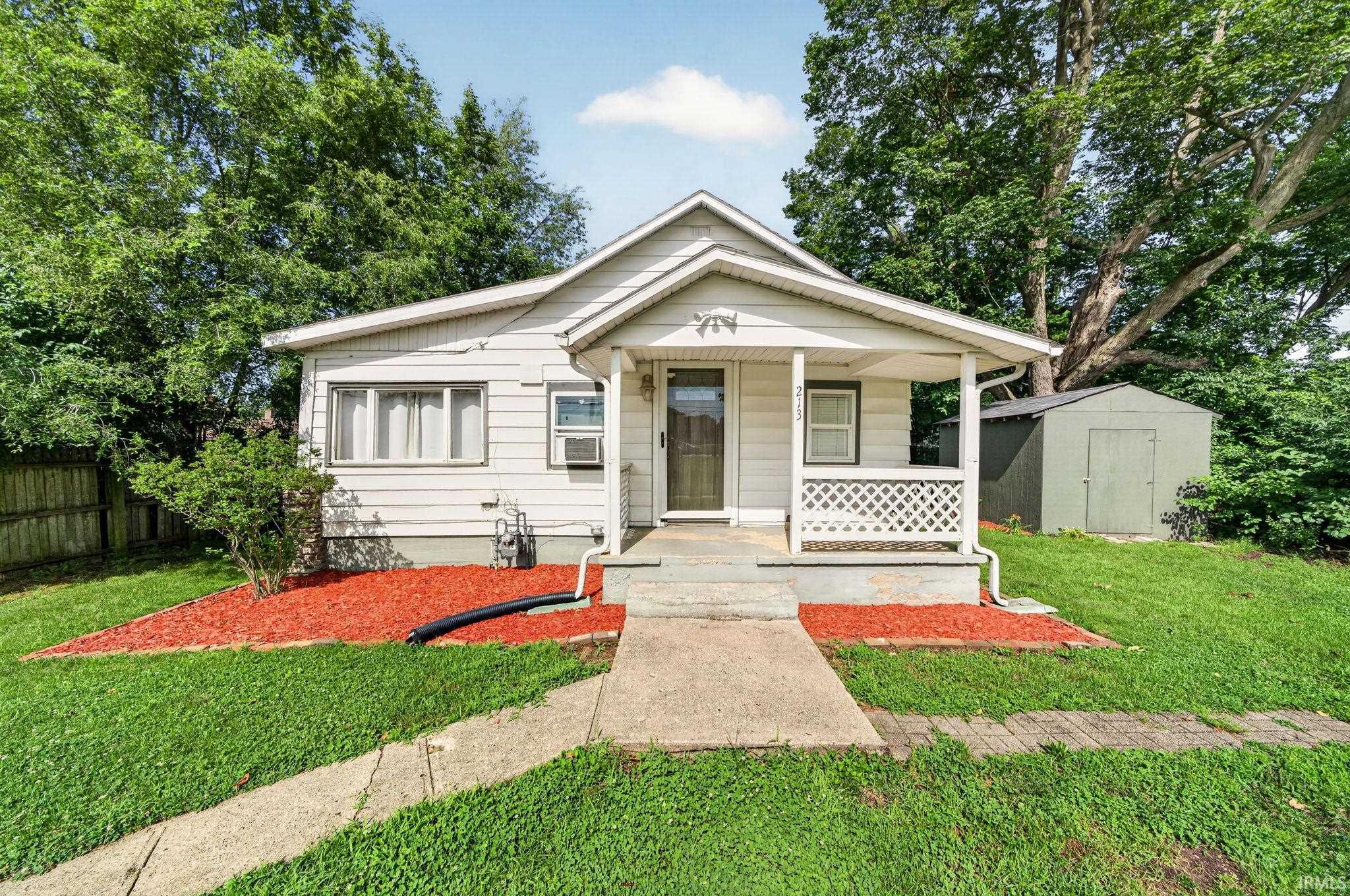 213 Riverview Avenue Elkhart IN 46516