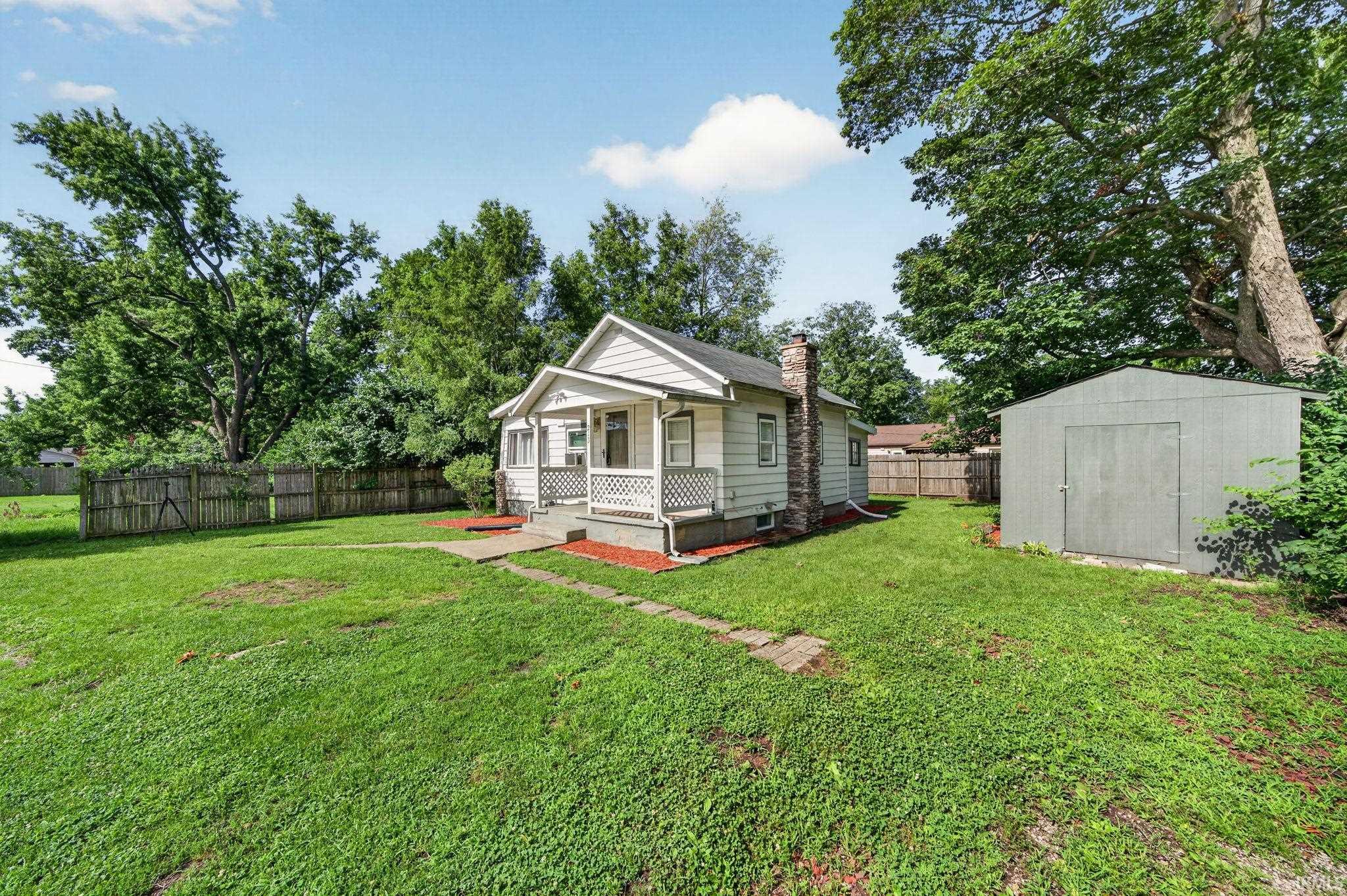 213 Riverview Avenue Elkhart IN 46516