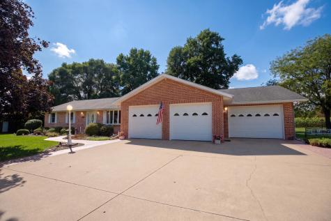 11815 Lawndale Avenue Plymouth IN 46563