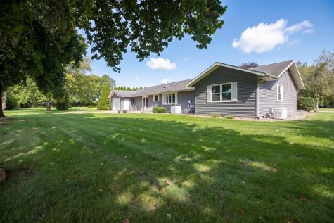 11815 Lawndale Avenue Plymouth IN 46563