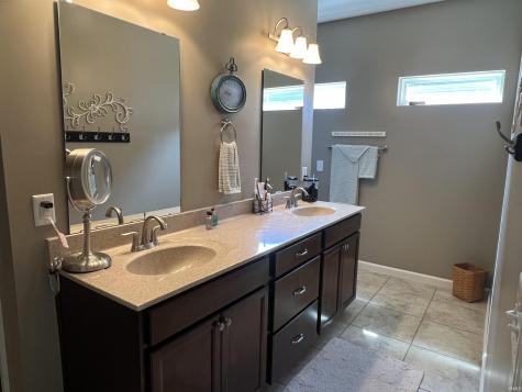 1535 Foxhaven Drive Kokomo IN 46902