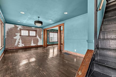 513 W Nelson Street Marion IN 46952