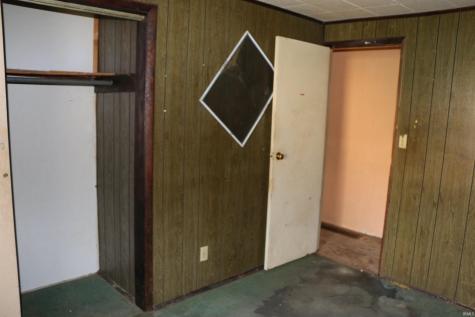 26408 Tyris Street South Bend IN 46408
