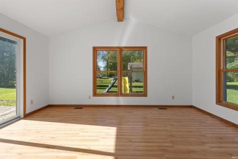 5802 E Chalmers Road Monticello IN 47960