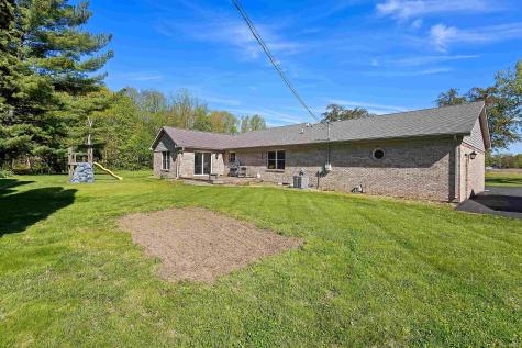 5802 E Chalmers Road Monticello IN 47960