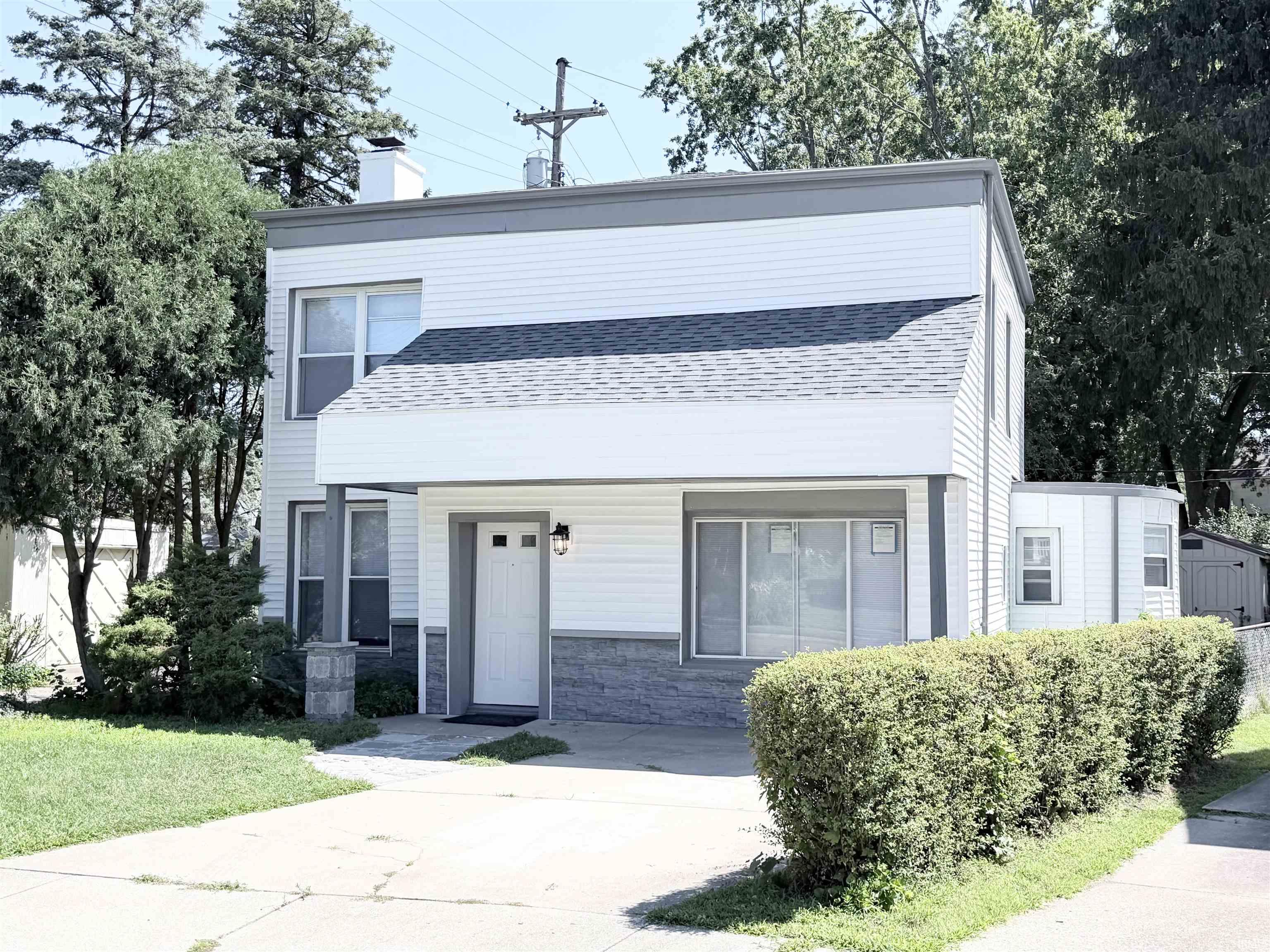 120 Manor Avenue Elkhart IN 46613