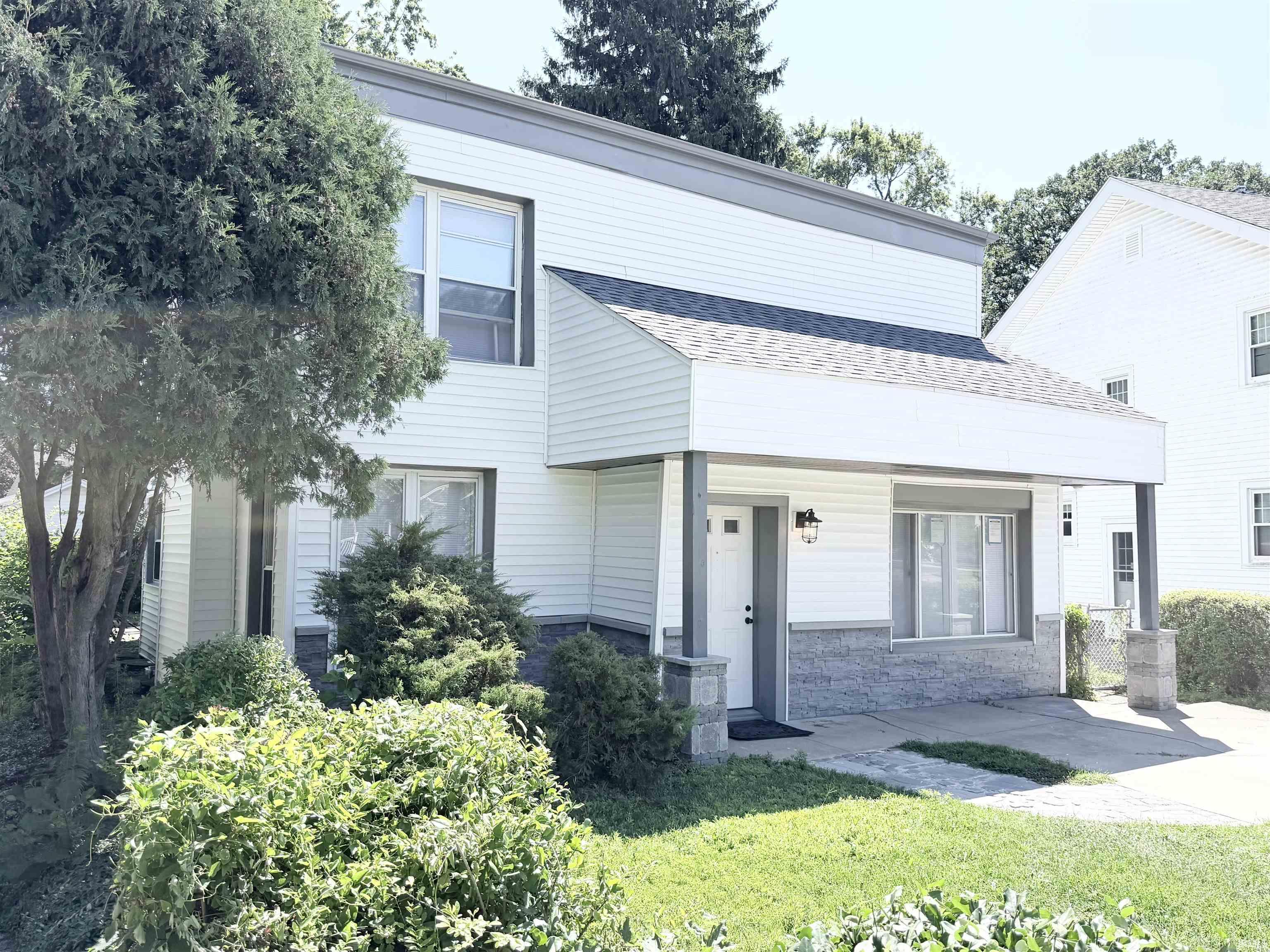 120 Manor Avenue Elkhart IN 46613