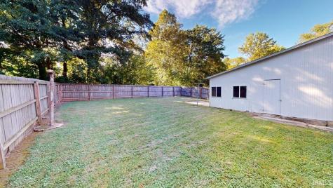 116 N Sycamore Street Huntingburg IN 47542