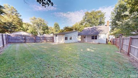 116 N Sycamore Street Huntingburg IN 47542