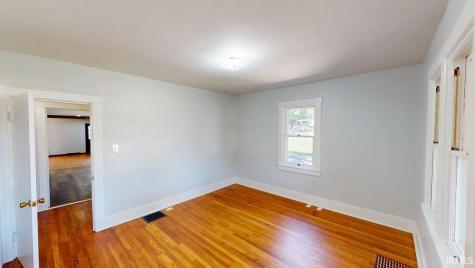 116 N Sycamore Street Huntingburg IN 47542