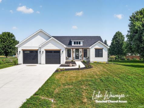 9186 E Snow White Road Cromwell IN 46732