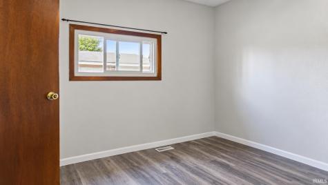 1154 NW 8th Street Linton IN 47441