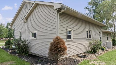 1154 NW 8th Street Linton IN 47441