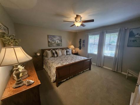 215 Shane Court Evansville IN 47715