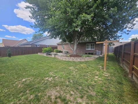 215 Shane Court Evansville IN 47715
