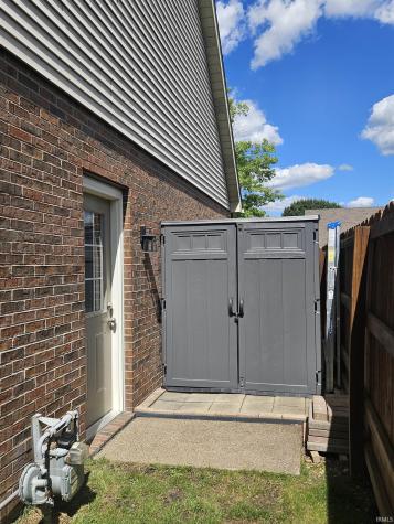 215 Shane Court Evansville IN 47715