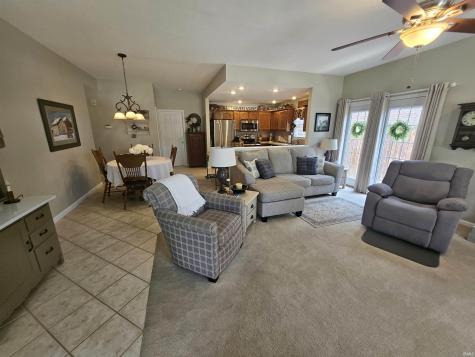 215 Shane Court Evansville IN 47715