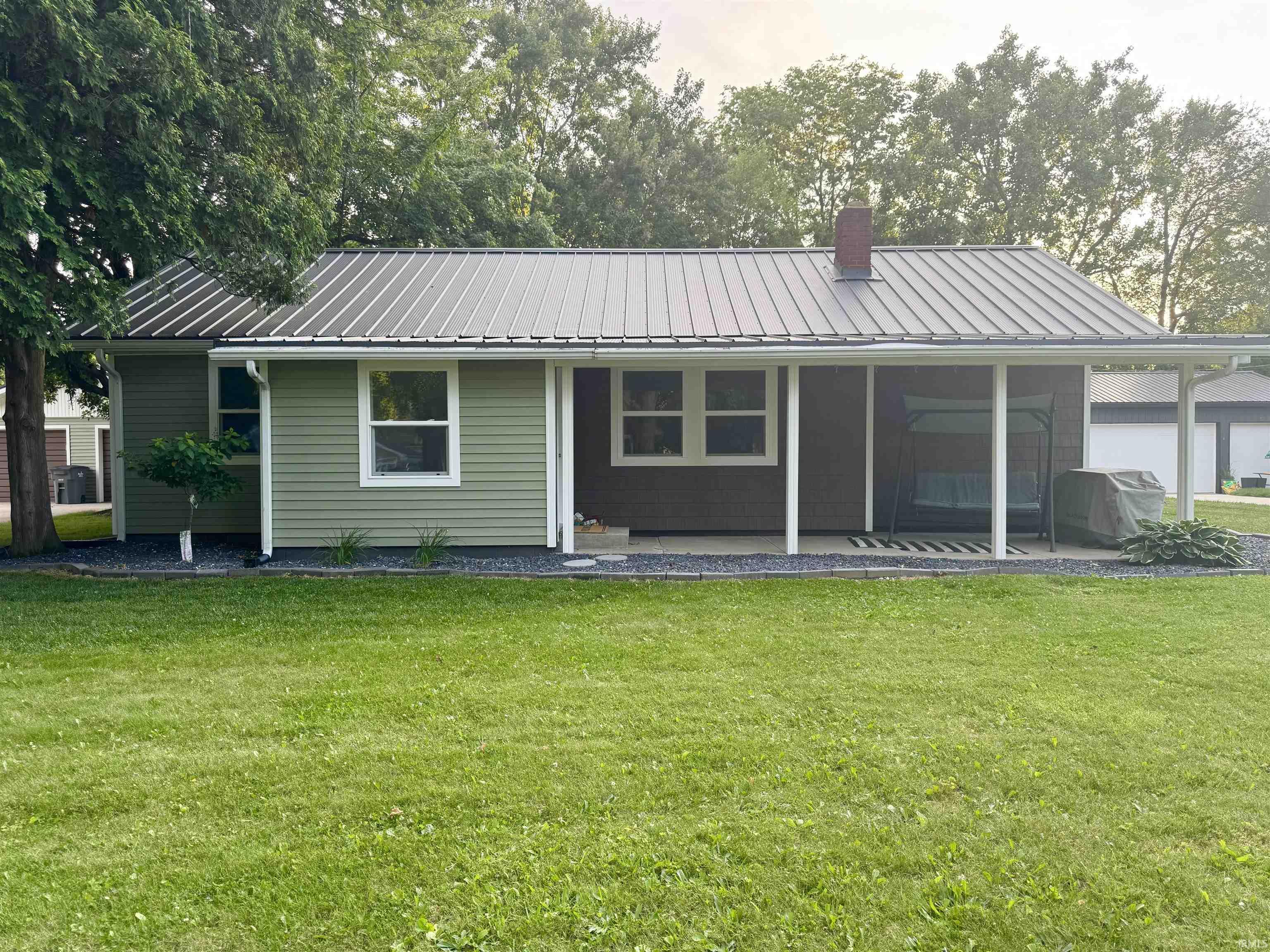 205 S Washington Street Wakarusa IN 46573