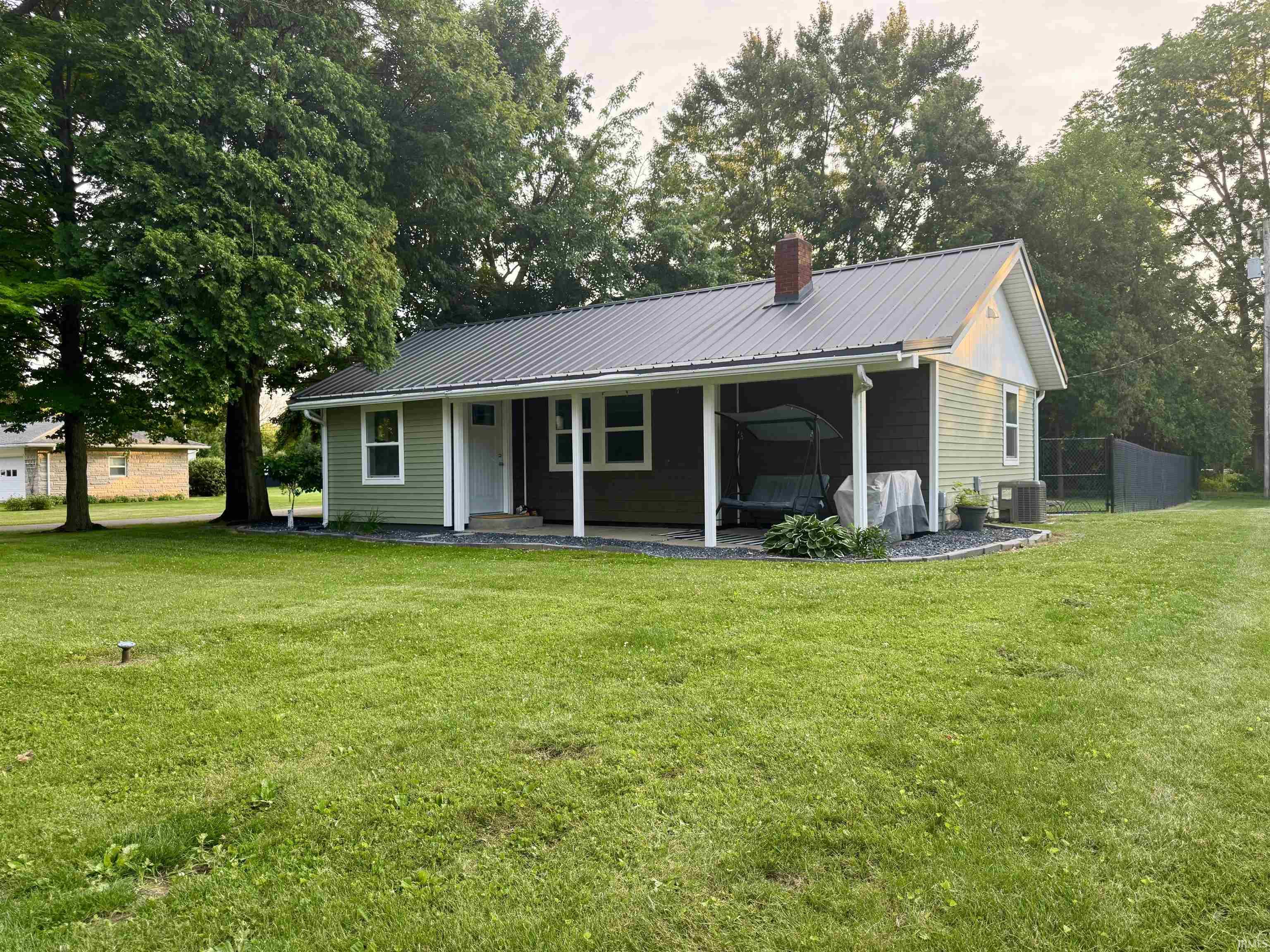 205 S Washington Street Wakarusa IN 46573