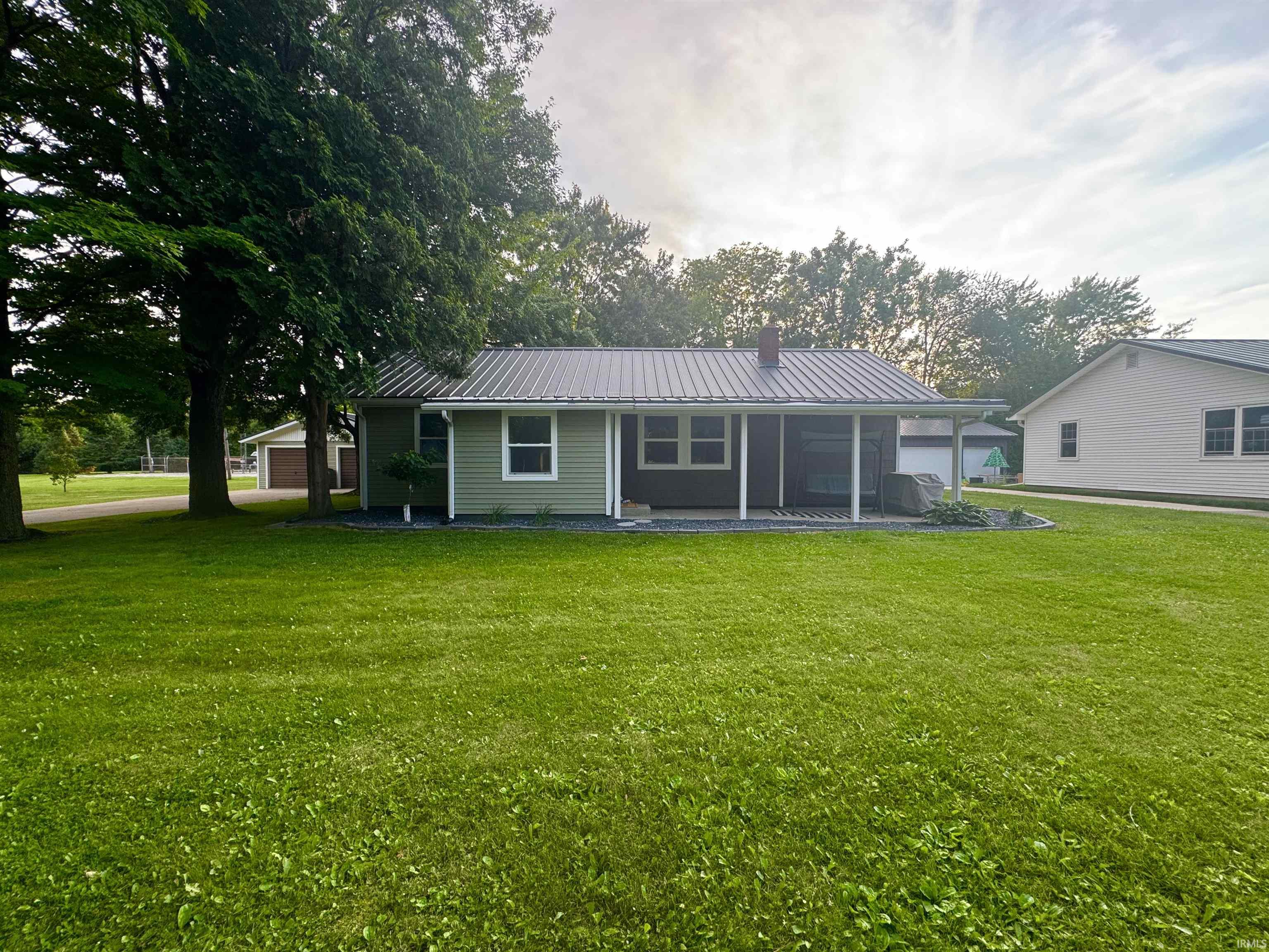 205 S Washington Street Wakarusa IN 46573