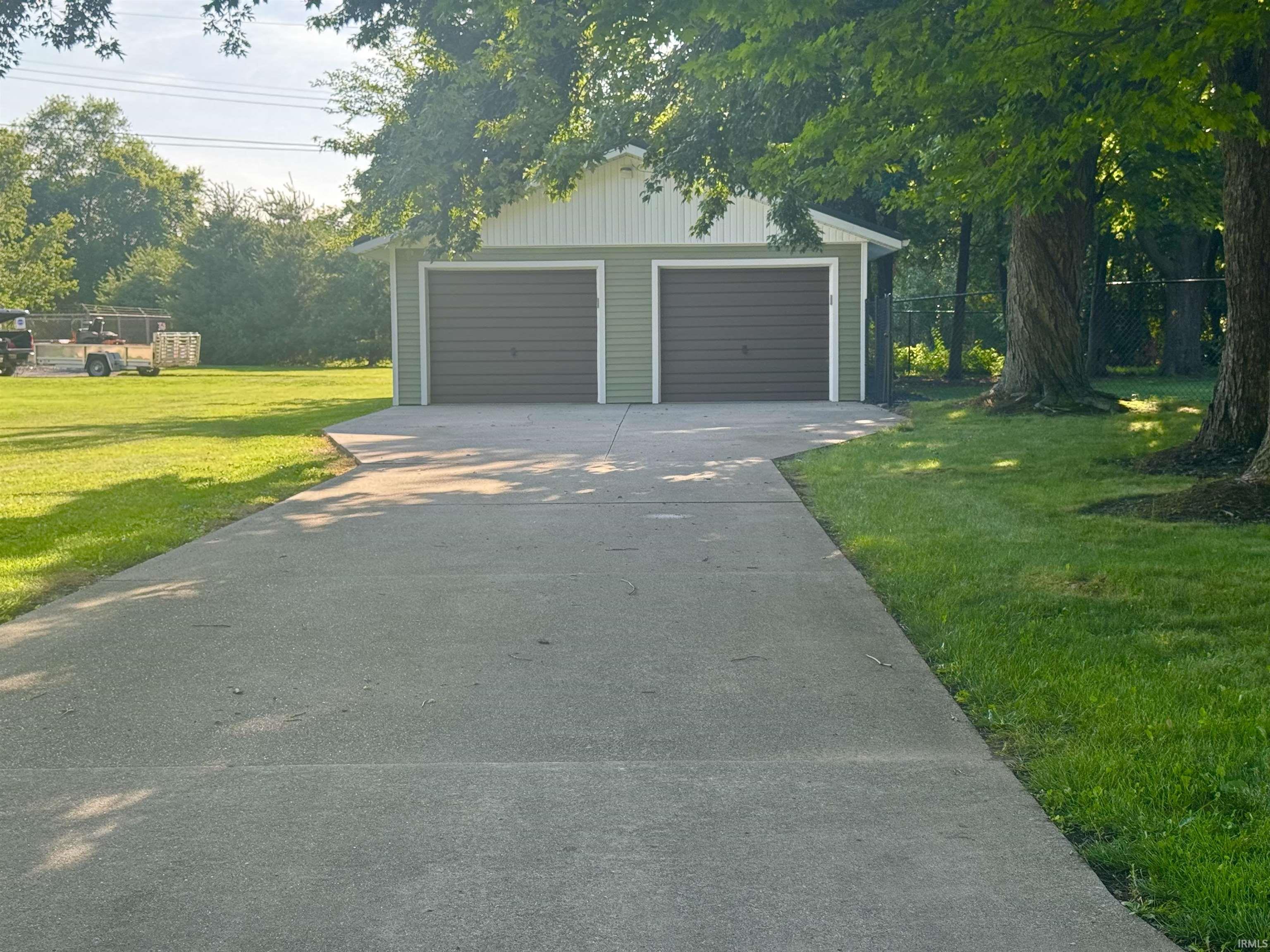 205 S Washington Street Wakarusa IN 46573