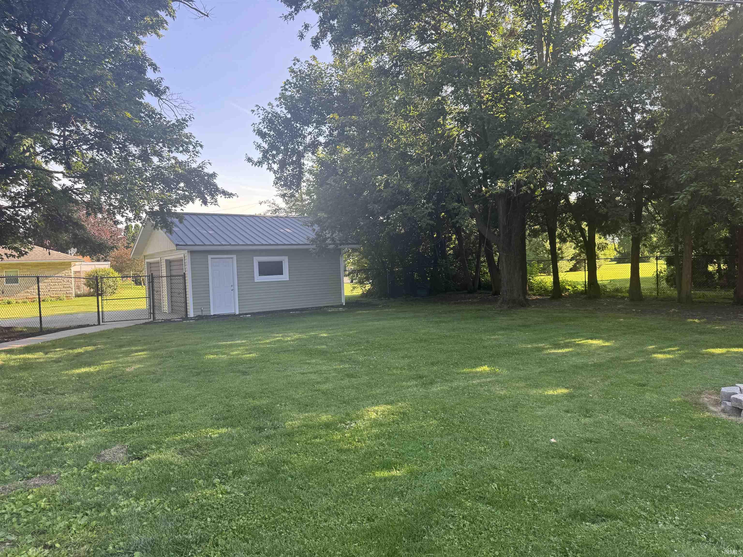 205 S Washington Street Wakarusa IN 46573