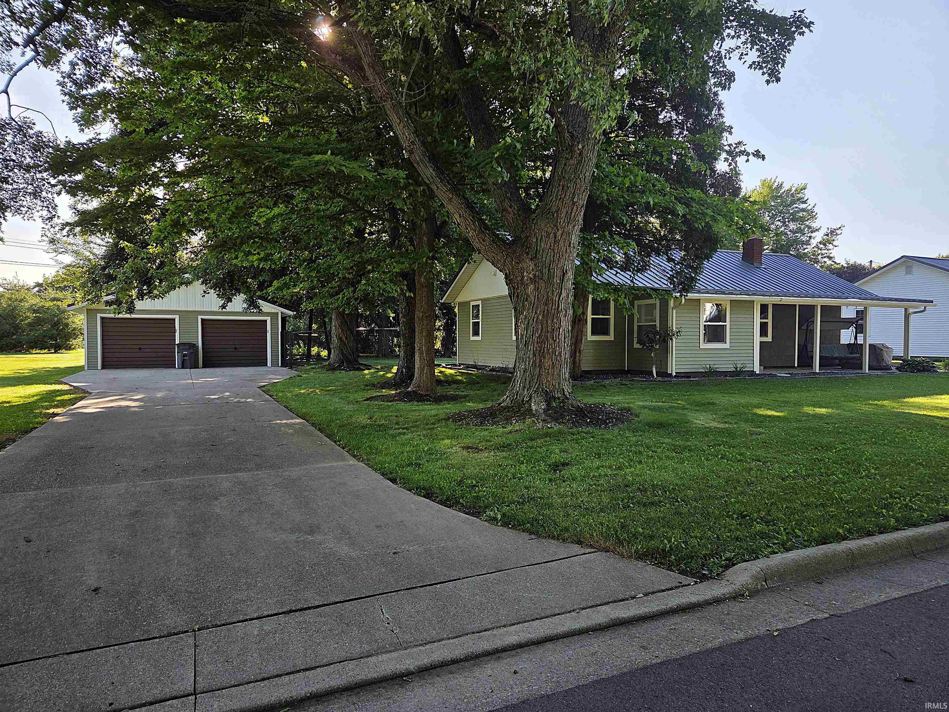 205 S Washington Street Wakarusa IN 46573