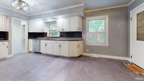 3775 N Camp Arthur Road Vincennes IN 47591