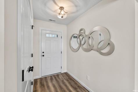 862 Zenos Boulevard Fort Wayne IN 46818