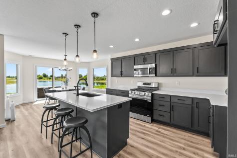 862 Zenos Boulevard Fort Wayne IN 46818