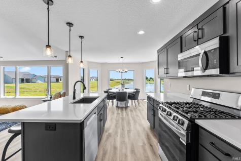 862 Zenos Boulevard Fort Wayne IN 46818