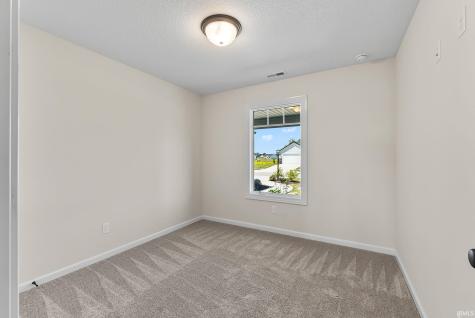 862 Zenos Boulevard Fort Wayne IN 46818