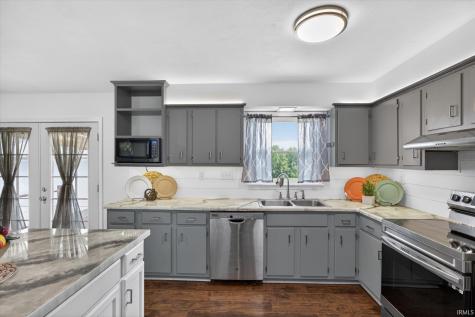 7229 S Zikes Road Bloomington IN 47401